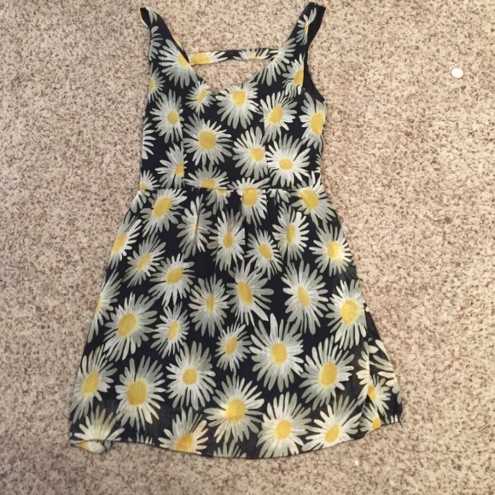 Brandy Melville sunflower dress
